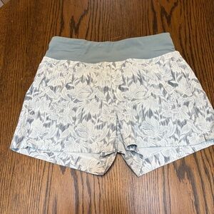 Athleta Shorts Women's Size 6 Trekkie North Short Green Elastic Waist